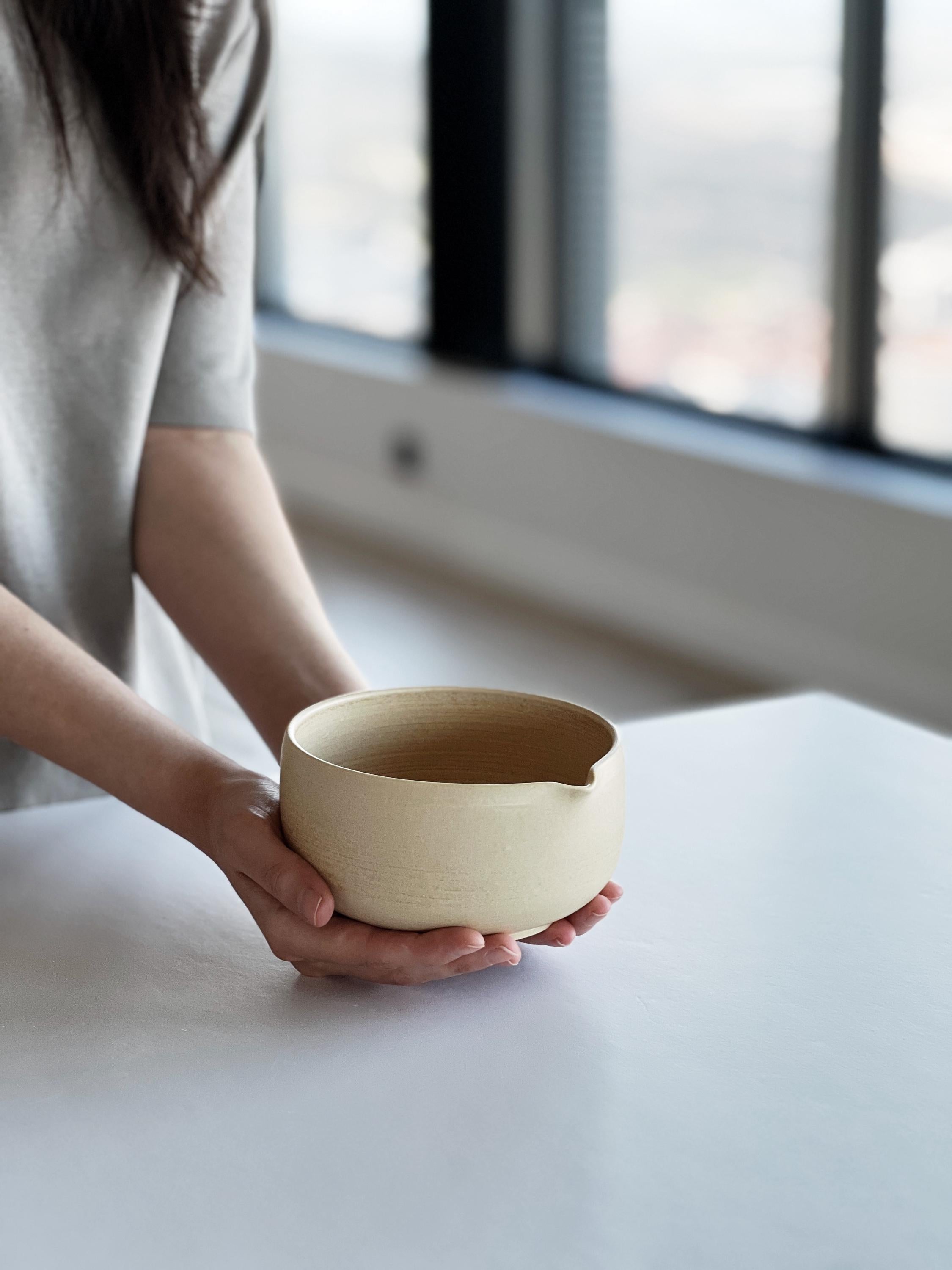 Handmade Beige Ceramic Matcha Bowl Set: Bowl with Pouring Spout and Whisk Holder