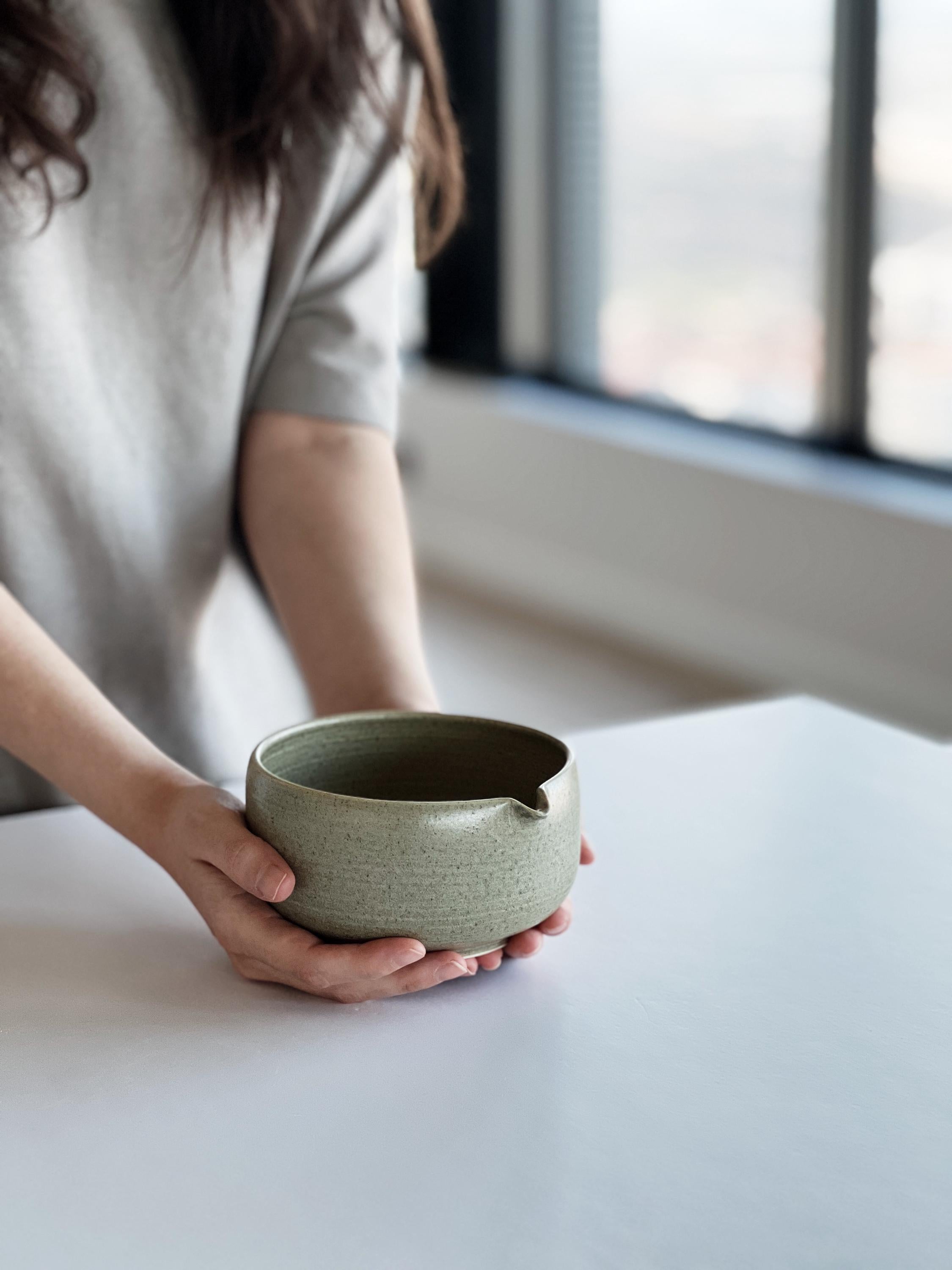 Handmade Textured Green Ceramic Matcha Bowl Set: Bowl with Pouring Spout and Whisk Holder